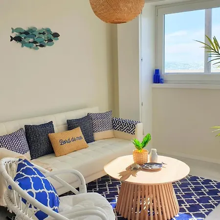 Vakantiehuis The Shore @ Atlantic - Waterfront House, Tiny Pool, Terrasse *