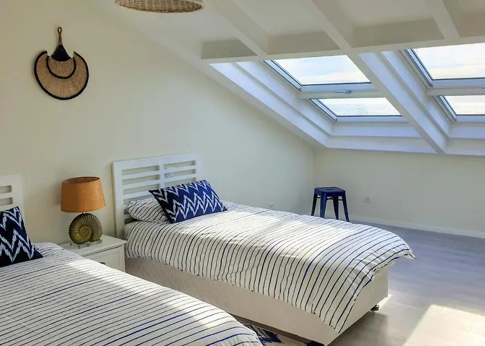 Vakantiehuis The Shore @ Atlantic - Waterfront House, Tiny Pool, Terrasse Espinho (Aveiro)