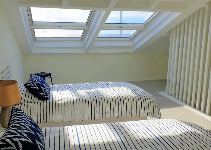 Vakantiehuis The Shore @ Atlantic - Waterfront House, Tiny Pool, Terrasse Espinho (Aveiro)