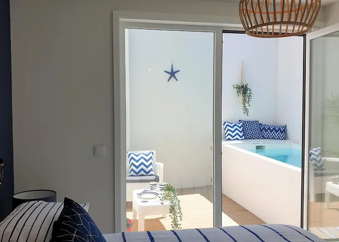 Vakantiehuis The Shore @ Atlantic - Waterfront House, Tiny Pool, Terrasse *