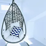 The Shore @ Atlantic - Waterfront House, Tiny Pool, Terrasse Holiday home *