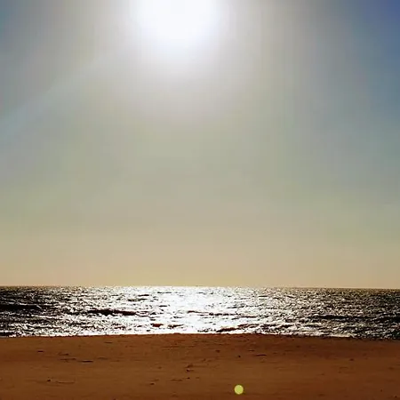 The Shore @ Atlantic - Waterfront House, Tiny Pool, Terrasse Vakantiehuis